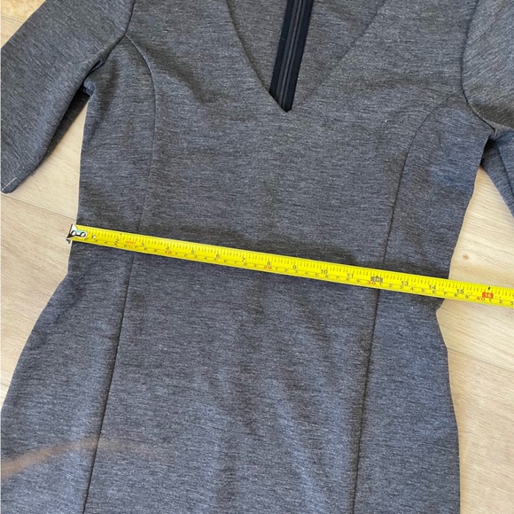 Gap Ponte Knit V Neck Dress - Picture 6 of 15